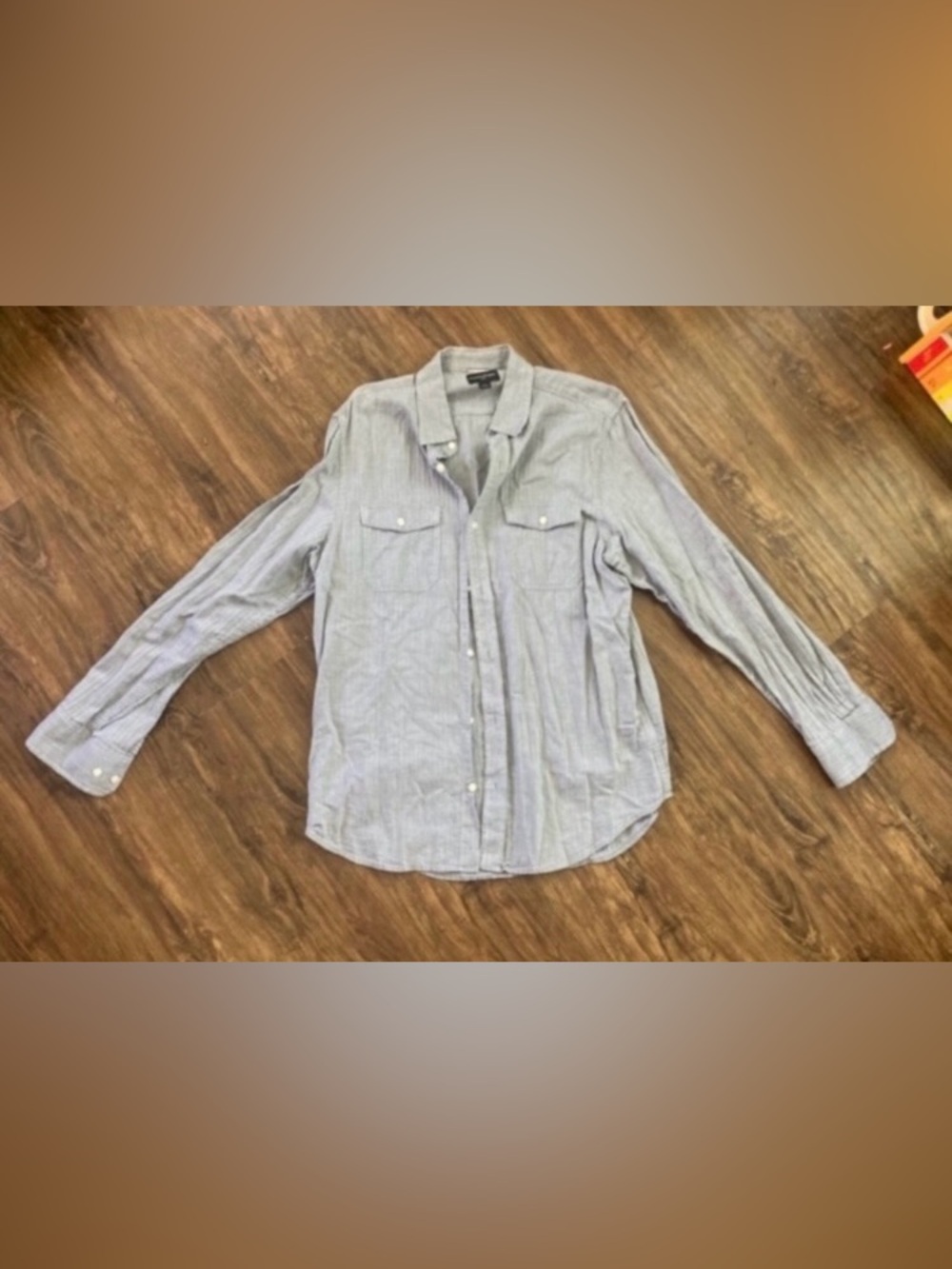 Banana Republic Light Gray Long-Sleeve Button-Down Shirt Size Large